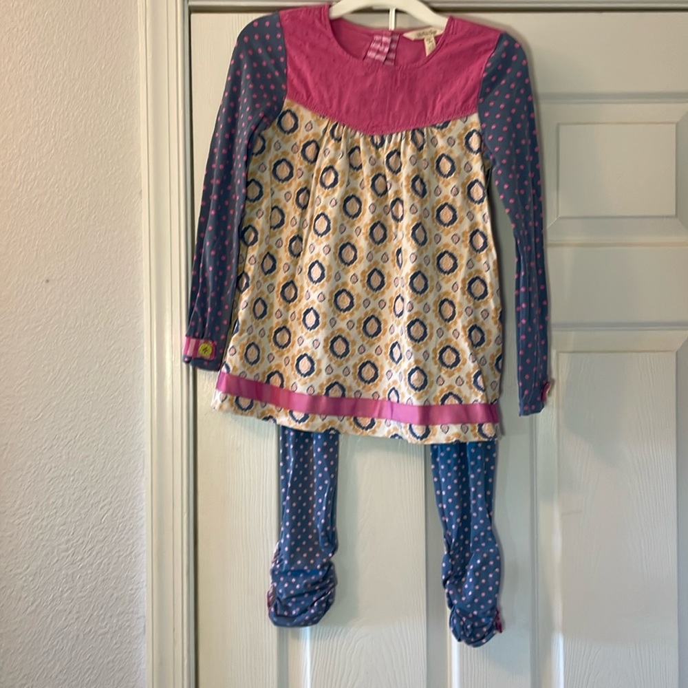 Matilda, Jane, long sleeve pants, outfit